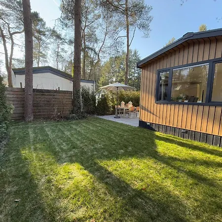 Veluwe Homes - With Community Swimming Pool, Bar, Restaurant, Bowling And Supermarket Facilities In The Veluwe National Park Apartment Hoenderloo